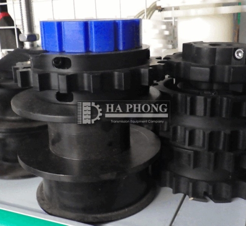 Bánh nhông xích nhựa