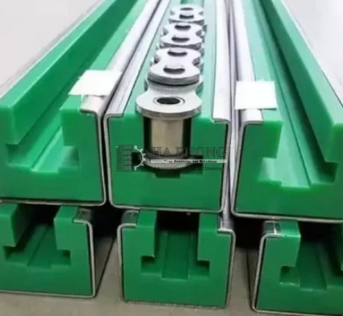 Thanh nhựa dẫn hướng xích con lăn